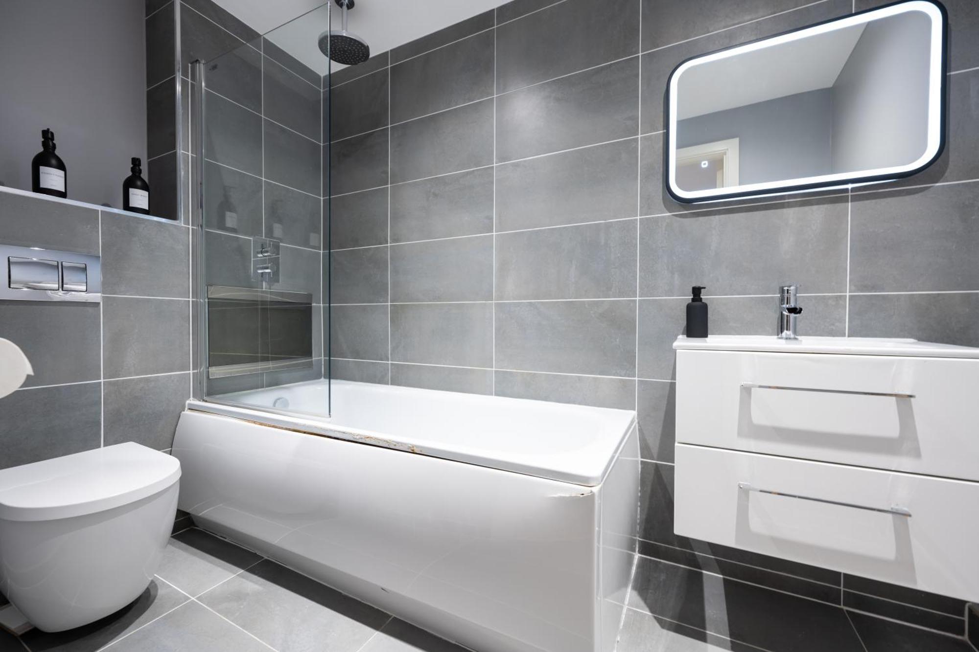 Luxury Apartment By Ocean Village Marina Southampton Exteriér fotografie